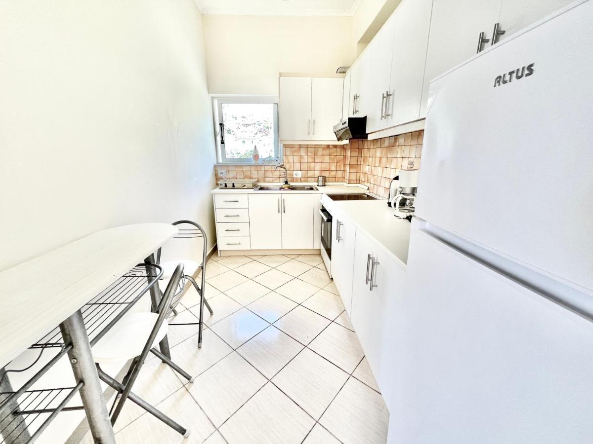 Propery Under Renovation Apartment Саранде Екстериор снимка